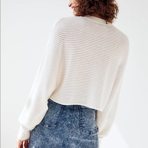 Wilfred Free Aritzia Lolan Sweater - Picture 6 of 8
